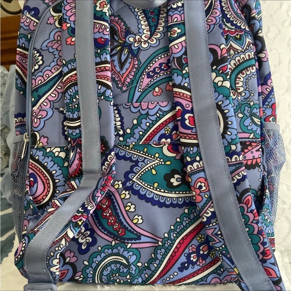 Vera Bradley Lighten Up Daytripper Backpack NWT - Picture 6 of 8